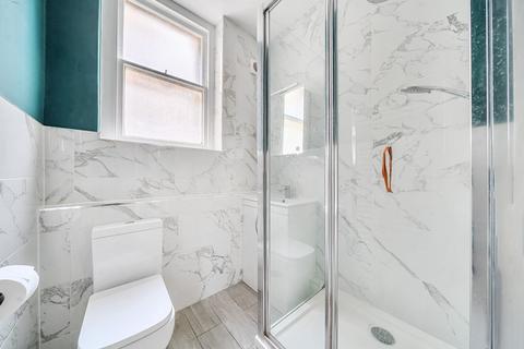 2 bedroom flat for sale, Hammersmith Bridge Road, London, W6