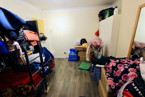 undefined, Riverside Gardens, Wembley HA0