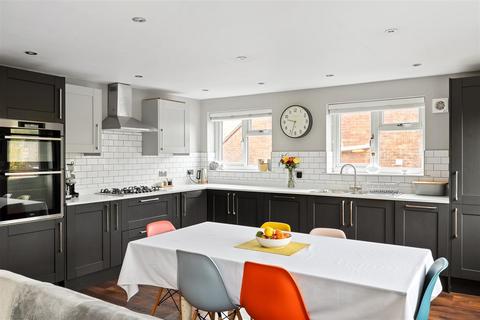 undefined, Farlington Avenue, Haywards Heath