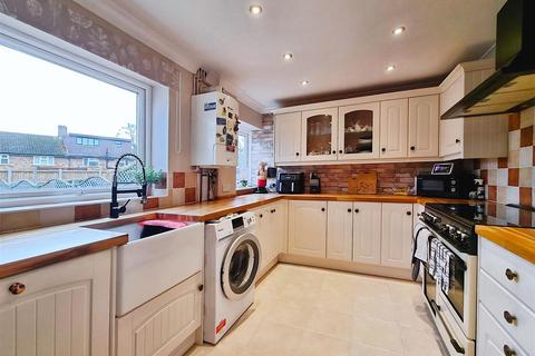 undefined, Hawthorne Lane, Hemel Hempstead HP1