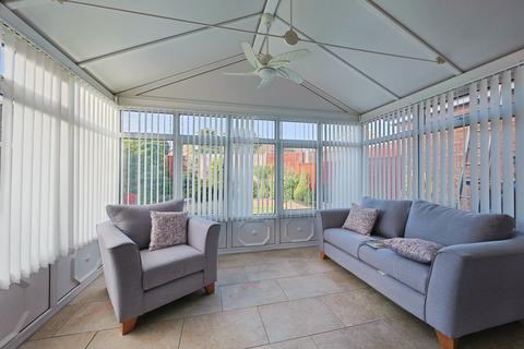 3 bedroom detached bungalow for sale, Nunburnholme Avenue, North Ferriby, East Riding of Yorkshire, HU14 3AW