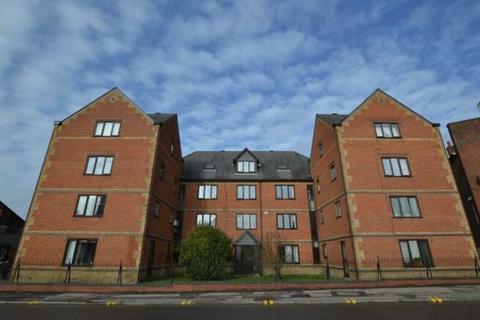 1 bedroom flat to rent, Regent Court, Reading RG1