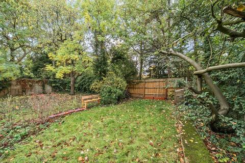 undefined, Burnt Ash Hill, London, SE12