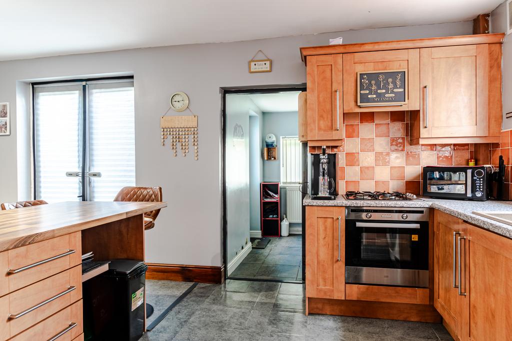 Kitchen1