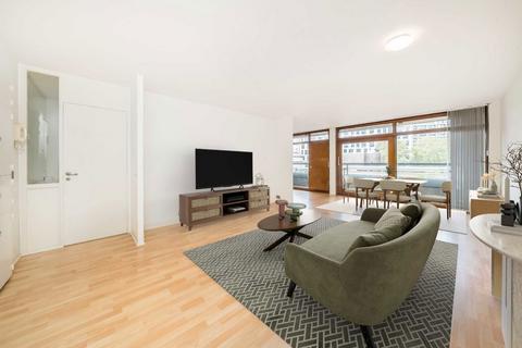 undefined, Barbican, London EC2Y