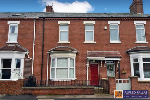 Featherstone Street, Roker