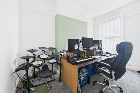 4 bedroom terraced house for sale, Neath Road, Plymouth PL4