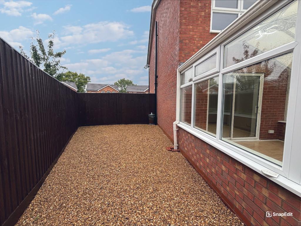 Side garden