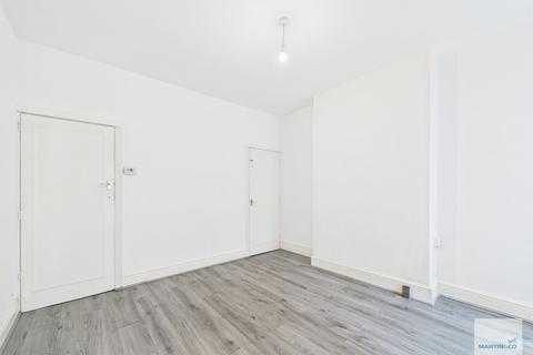 undefined, Cedar Road, Forest Fields