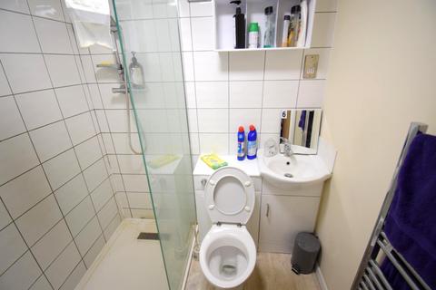 undefined, Clovelly Way, Bedford MK40