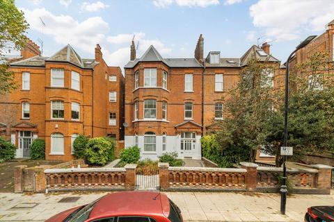 Compayne Gardens, London NW6