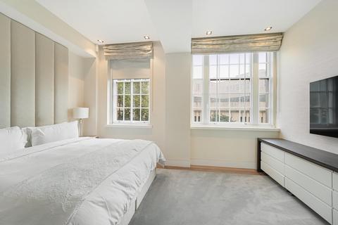 undefined, Buckingham Gate, London, SW1E