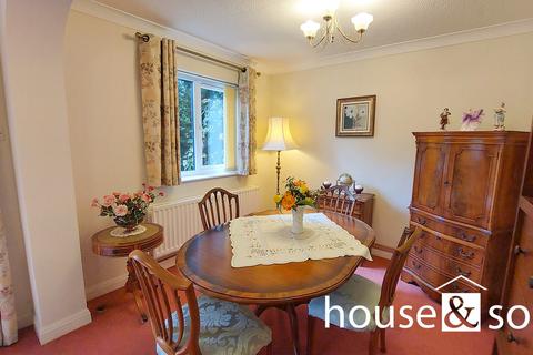 2 bedroom apartment for sale, Ground Floor Apartment, 3 Grosvenor Road, Westbourne, BH4
