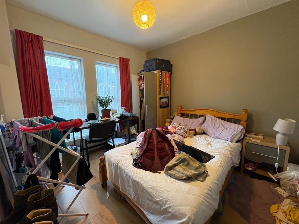 Photo 2025 11 05 11 51 15