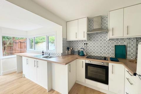 3 bedroom semi-detached bungalow for sale, Offa Drive, Kenilworth