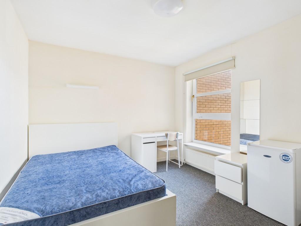 Cam05526 g0 pr0059 still008