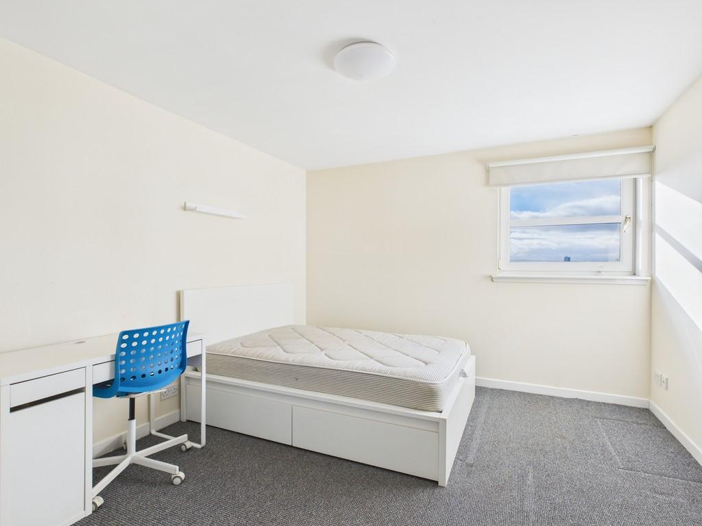 Cam05526 g0 pr0059 still006