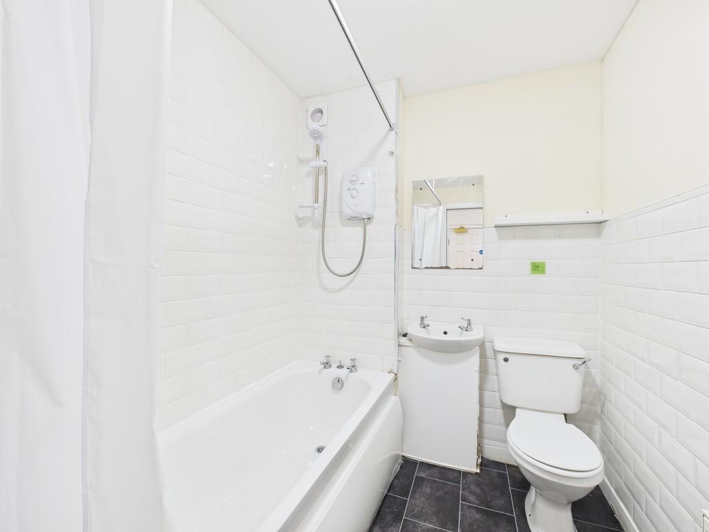 Cam05526 g0 pr0059 still011