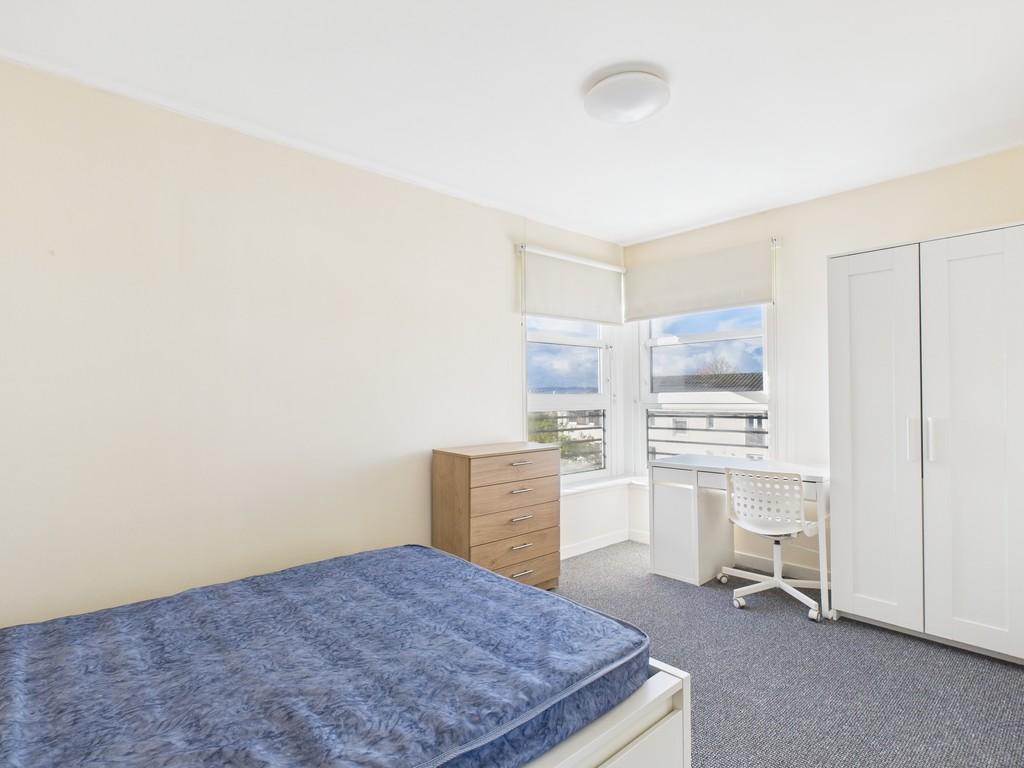 Cam05526 g0 pr0059 still005