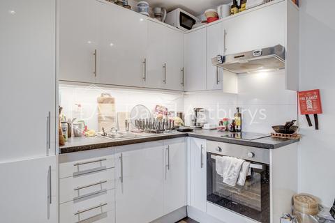 1 bedroom apartment to rent, Bowmans Mews, Holloway, London