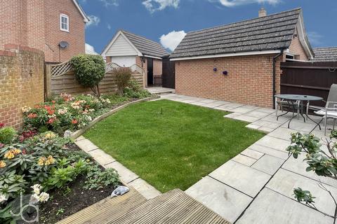 1 Ketley Close, Tiptree, Colchester, CO5 0FH