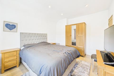 5 Coney Hill Road, Gloucester, GL4 4QL