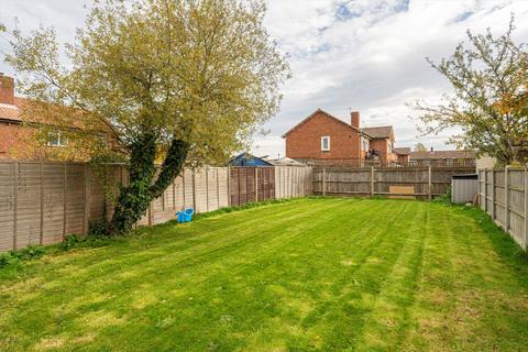undefined, Exeter Road, Feltham TW13