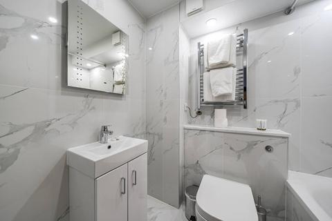 undefined, Sloane Avenue, Chelsea, London, SW3