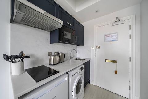 Studio to rent, Sloane Avenue, Chelsea, London, SW3