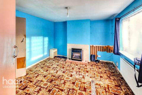 3 bedroom terraced house for sale, Hollow Road, Leicester