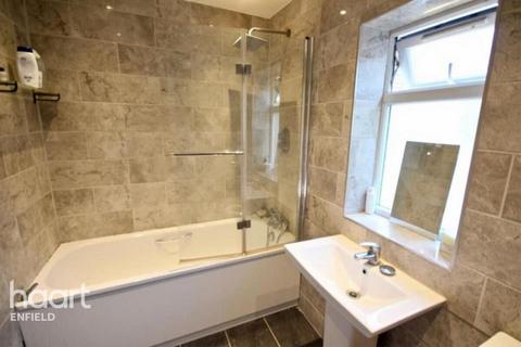 1 bedroom terraced house to rent, Derby Road, ENFIELD