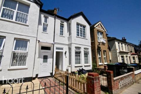 1 bedroom terraced house to rent, Derby Road, ENFIELD