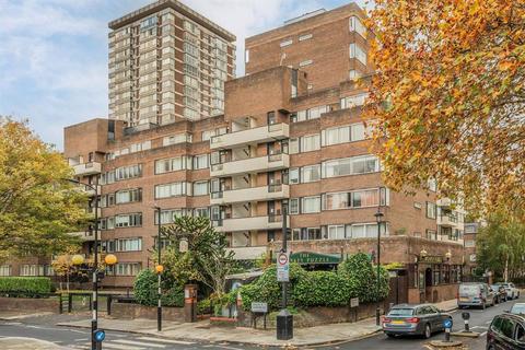 The Quadrangle, London W2