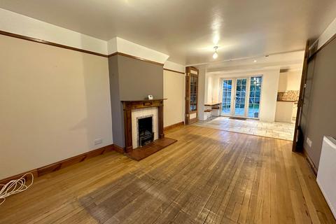 undefined, Rosedale Crescent, Reading RG6