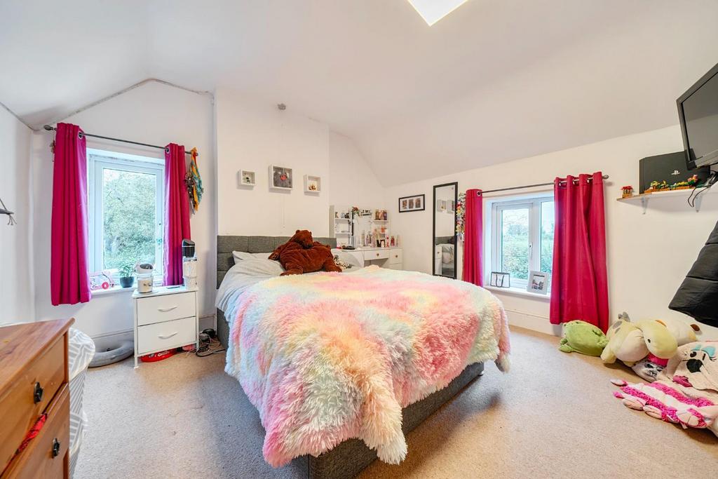BEDROOM TWO.jpg