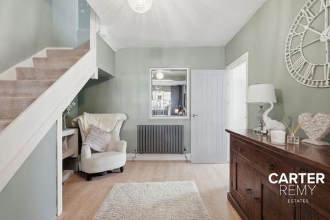 undefined, Highfield Gardens, Grays, RM16