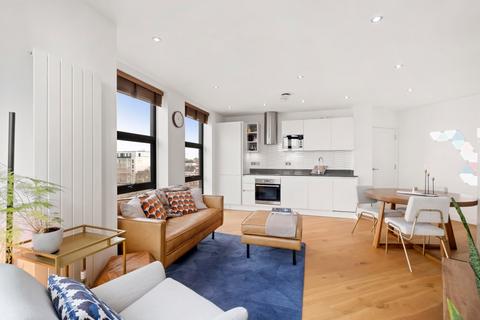 1 bedroom flat to rent, Margerie Court, 5 Esker Place, London
