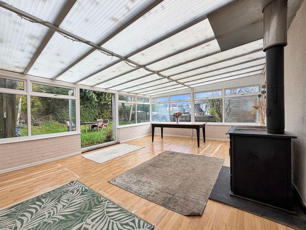 Summer Room