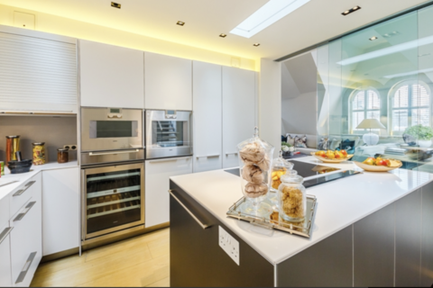 1 bedroom apartment to rent, Green Street, London W1K