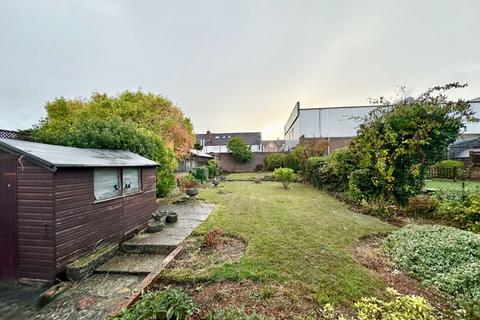 2 bedroom semi-detached bungalow for sale, Ambleside Road, Bexleyheath