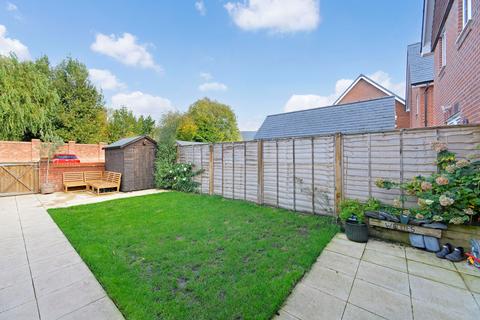 undefined, Hewitts Road, Cranleigh, GU6