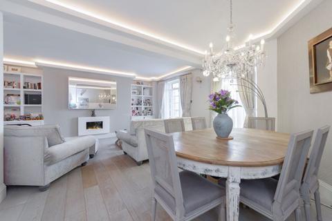 2 bedroom apartment to rent, Gloucester Place, London