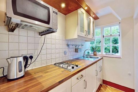 undefined, Erskine Hill, Hampstead Garden Suburb, NW11
