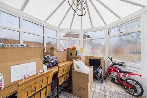 2 bedroom semi-detached house for sale, Gleneagles Road, Perton, WV6