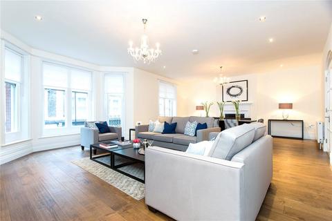4 bedroom flat to rent, Old Brompton Road, South Kensington, London