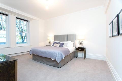 4 bedroom flat to rent, Old Brompton Road, South Kensington, London