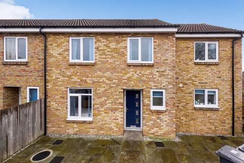 6 bedroom terraced house to rent, Craddock Road, Canterbury CT1