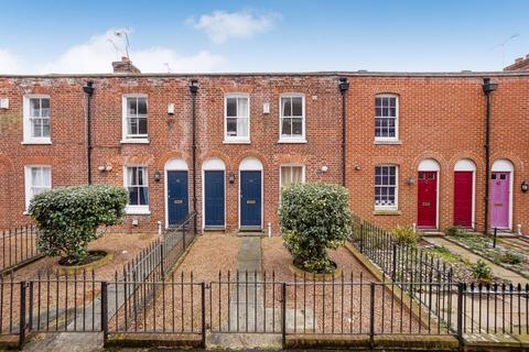 5 bedroom terraced house to rent, Kirbys Lane, Canterbury CT2