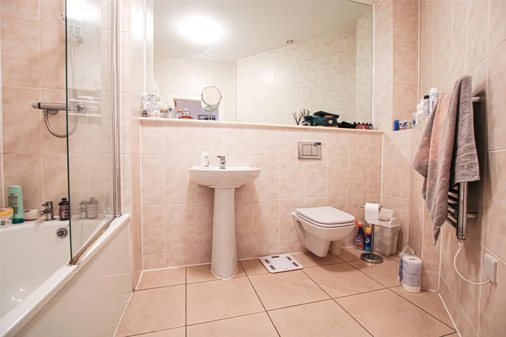 Main Bathroom