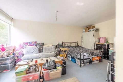 undefined, Gatewick Close, Slough